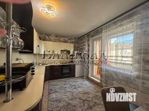 2-к квартира, вторичка, 65м2, 8/10 этаж