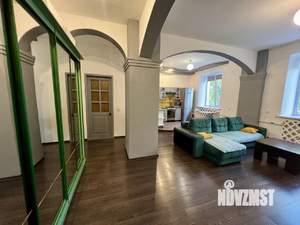 2-к квартира, вторичка, 60м2, 2/5 этаж