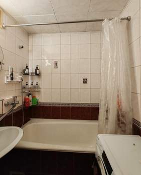 3-к квартира, вторичка, 65м2, 9/10 этаж