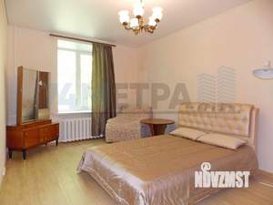 3-к квартира, вторичка, 74м2, 2/2 этаж