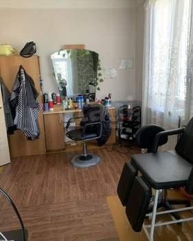 3-к квартира, вторичка, 70м2, 3/3 этаж