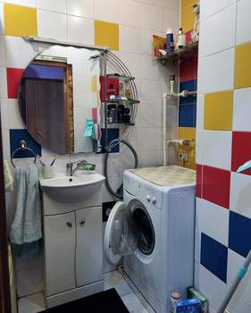 3-к квартира, вторичка, 61м2, 3/3 этаж