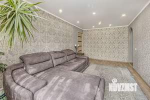 3-к квартира, вторичка, 64м2, 4/9 этаж