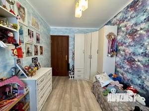 3-к квартира, вторичка, 64м2, 1/5 этаж