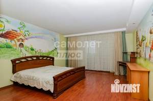 4-к квартира, вторичка, 124м2, 3/10 этаж