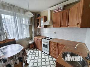 2-к квартира, вторичка, 50м2, 4/10 этаж
