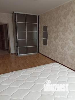 2-к квартира, вторичка, 65м2, 10/10 этаж