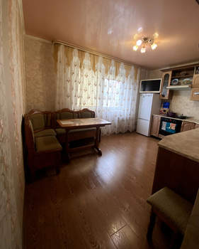 3-к квартира, вторичка, 82м2, 6/10 этаж