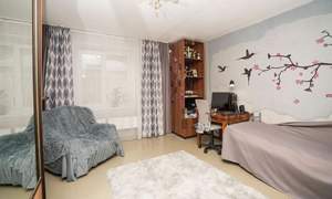 2-к квартира, вторичка, 59м2, 1/5 этаж