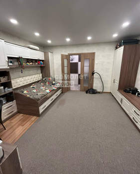 2-к квартира, вторичка, 65м2, 8/10 этаж