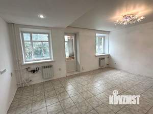 3-к квартира, вторичка, 61м2, 1/2 этаж