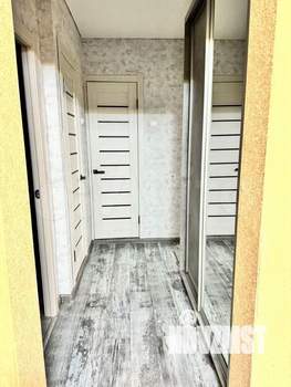 2-к квартира, вторичка, 67м2, 10/10 этаж