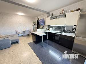 2-к квартира, вторичка, 61м2, 8/10 этаж