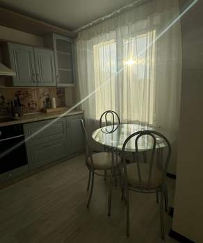 3-к квартира, вторичка, 65м2, 6/9 этаж