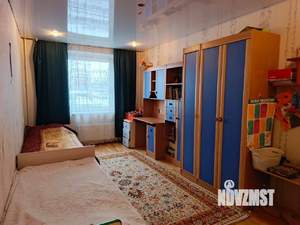 3-к квартира, вторичка, 80м2, 1/9 этаж