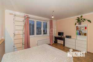 3-к квартира, вторичка, 74м2, 9/10 этаж