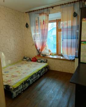 4-к квартира, вторичка, 81м2, 3/3 этаж