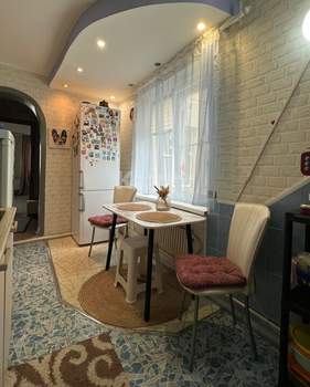 2-к квартира, вторичка, 56м2, 9/9 этаж