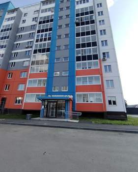 3-к квартира, вторичка, 82м2, 10/10 этаж
