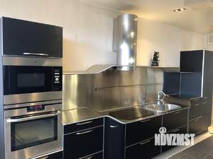 3-к квартира, вторичка, 140м2, 7/24 этаж