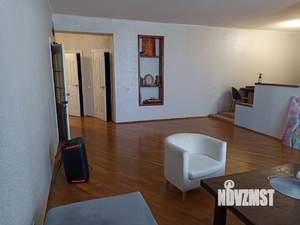 4-к квартира, вторичка, 108м2, 8/10 этаж