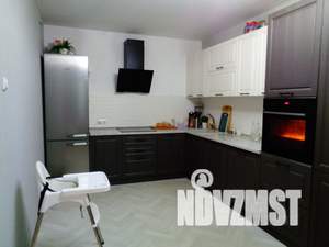 2-к квартира, вторичка, 93м2, 1/11 этаж