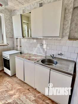 3-к квартира, вторичка, 56м2, 5/5 этаж