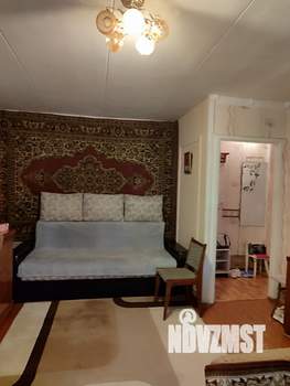 2-к квартира, вторичка, 42м2, 1/5 этаж