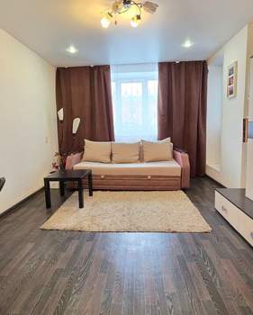 2-к квартира, вторичка, 49м2, 1/5 этаж