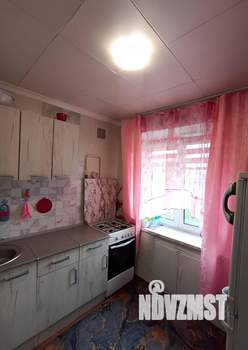 3-к квартира, вторичка, 61м2, 5/5 этаж