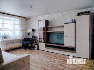 3-к квартира, вторичка, 58м2, 9/9 этаж