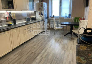 3-к квартира, вторичка, 88м2, 1/10 этаж