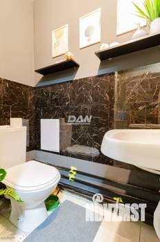 2-к квартира, вторичка, 65м2, 5/10 этаж