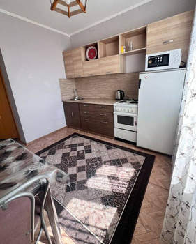 1-к квартира, вторичка, 40м2, 4/10 этаж