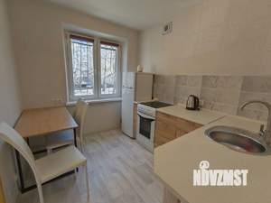 2-к квартира, вторичка, 50м2, 1/10 этаж