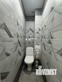 2-к квартира, вторичка, 64м2, 9/9 этаж