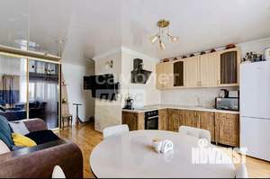 2-к квартира, вторичка, 64м2, 1/10 этаж