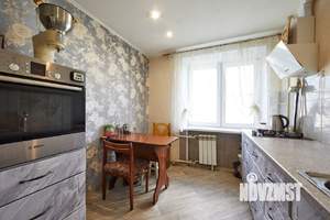2-к квартира, вторичка, 47м2, 8/9 этаж