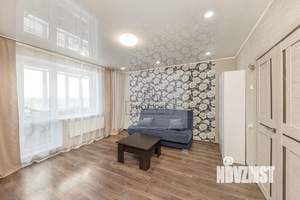 2-к квартира, вторичка, 65м2, 2/10 этаж