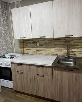 2-к квартира, вторичка, 42м2, 4/5 этаж