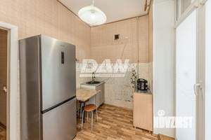 3-к квартира, вторичка, 58м2, 3/5 этаж