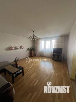 3-к квартира, вторичка, 102м2, 10/10 этаж