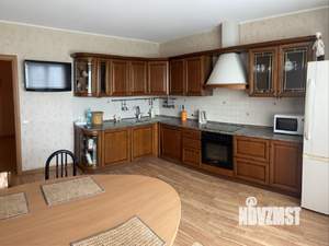 3-к квартира, вторичка, 104м2, 8/10 этаж
