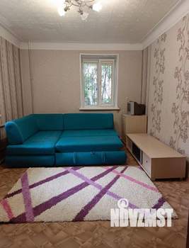 2-к квартира, вторичка, 43м2, 1/2 этаж