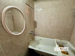 3-к квартира, вторичка, 64м2, 1/5 этаж