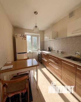 2-к квартира, вторичка, 49м2, 3/5 этаж