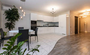 3-к квартира, вторичка, 115м2, 11/16 этаж