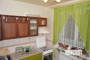 3-к квартира, вторичка, 64м2, 4/4 этаж