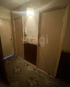 3-к квартира, вторичка, 68м2, 8/9 этаж