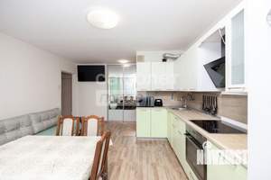 2-к квартира, вторичка, 56м2, 12/18 этаж